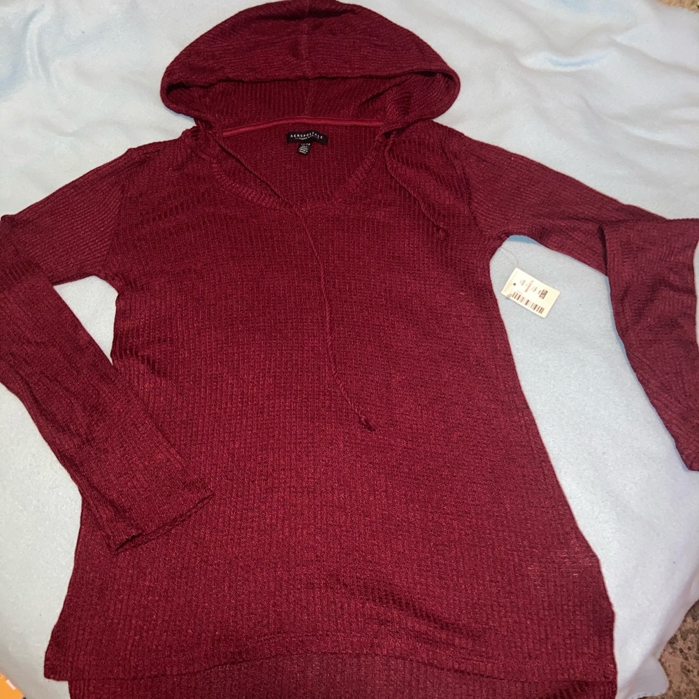 Women’s Aeropostale Light Sweater Pullover NWT